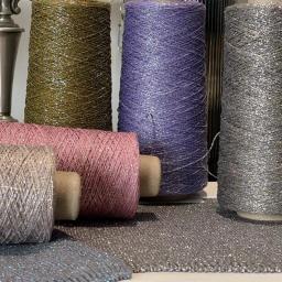 Fio oco de seda brilhante Lurex, fio de tricô metálico prata pura ouro, DIY mão malha boneca saco chapéu, 100g 600m - Image 1