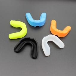 Protetor bucal de gel de sílica à prova de choque para esportes, protetor de dentes para crianças e adultos, ideal para basquete, rugby, boxe e karatê - Image 4