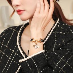 Encantador-Pulseiras e braceletes de couro PU estilo punk para mulheres, joias com botões de metal, abelha vívida, pingentes, marrom, novo, 2024 - Image 2