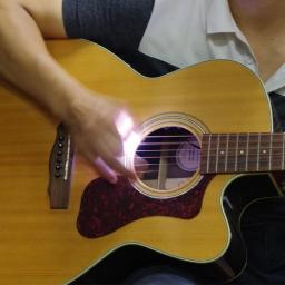 Palhetas de guitarra folclóricas brilhantes elétricas, acessórios para instrumentos musicais luminosos, LED, presente para amantes de música, clássico - Image 2
