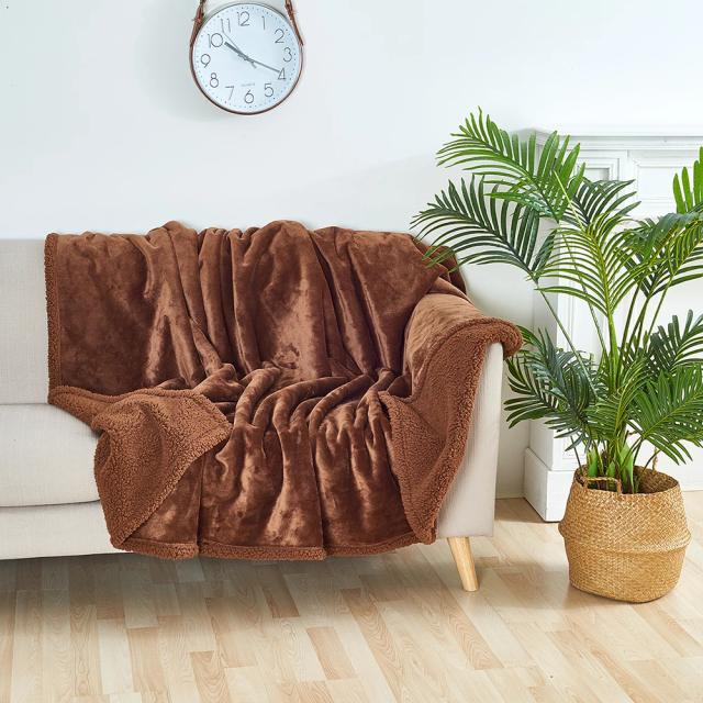 Cobertor Impermeável para Pets, Protetor Reversível de Sofá e Cama com Tecnologia Pee Proof em Sherpa Fleece