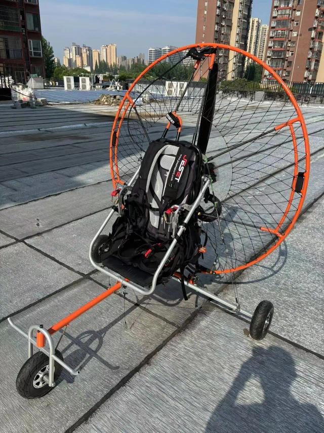 Parapentes AirJET: Desempenho Superior com Roda Tipo Solo