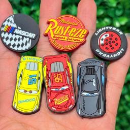 1/6 pçs disney relâmpago mcqueen pvc sapatos encantos miniso carros chinelos fivela decorações caber meninos presente de aniversário - Image 2