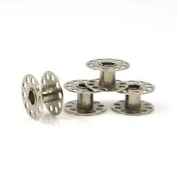 Bobina de bobina de metal, ferramentas para máquinas de costura doméstica, carretel de núcleo de linha de aço inoxidável, acessórios de costura, 1 peça - Image 3