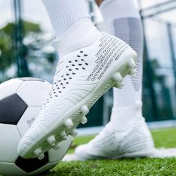 Sapatos de futebol alto para homens e mulheres, espigões antiderrapantes, ténis de futebol cravejados, sapatos de treino de futsal para meninos, brancos, tamanho 36-48 - Image 4