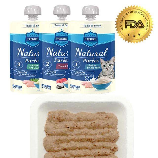 Sopa Refrescante de Carne para Gatos: Petisco Líquido e Lanche Enlatado Delicioso