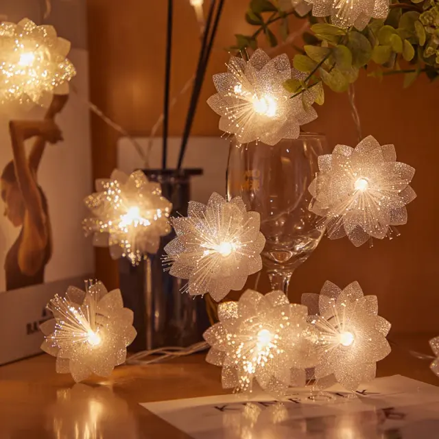 Guirlanda de LED com fibra óptica e bateria - Decoração mágica para Natal e festas de Ano Novo com flores artificiais.