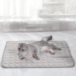 Almofada de dormir para pequenos animais, Pet Ice Mats, Cobertor de sofá durável, Cama de verão para gato e cachorro - Image 3