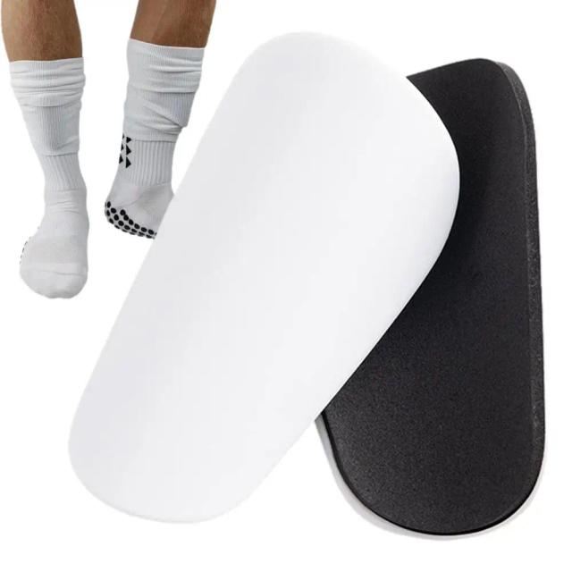 Caneleiras Leves e Compactas para Futebol - Equipamento de Proteção Ideal para Homens