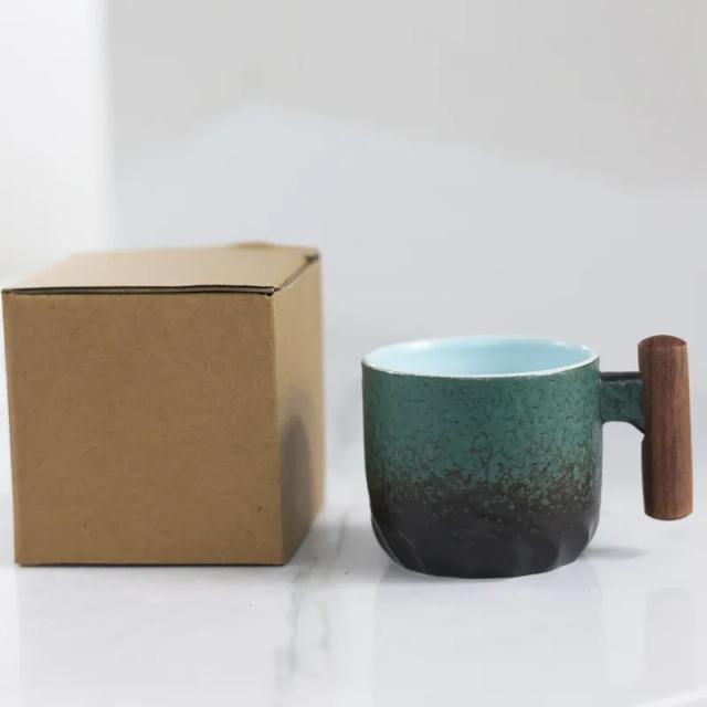 Copo de Café Vintage Artesanal com Punho de Madeira - Caneca Cerâmica Retro para Chá e Café, Design Elegante para Cozinha e Bar, Presente Sofisticado