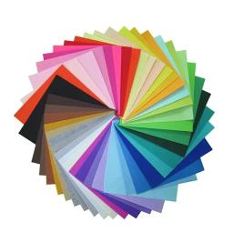 Um conjunto de 40 novas peças de tecido de feltro macio com 40 cores diferentes de tecido não tecido unido para materiais de costura usados em artesanato artesanal, brinquedos de scrapbook - Image 4