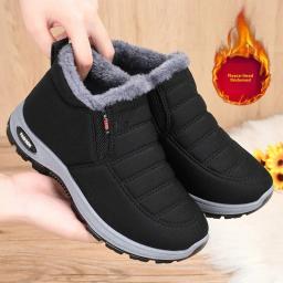 Novas botas de neve de algodão para casal, espessadas, quentes, forradas de pelúcia, casuais, bico redondo, calçados planos para homens e mulheres no inverno - Image 1