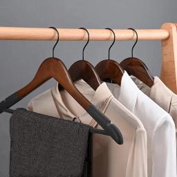 5 pçs madeira veludo terno cabides para homens antiderrapante luxo lótus madeira calça cremalheiras para pendurar vestido saias com 360 °   Gancho giratório - Image 2