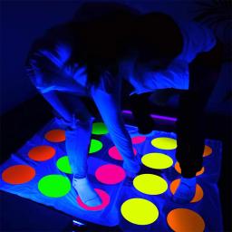 UV Reactive Neon Papers Glow Cards, DIY Dance Floor, Move Jogos, Classic Twister, Estoque de cartão, Decoração do partido Suprimentos - Image 2