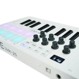 Mini Teclado Controlador MIDI Portátil, 25-Teclas, USB, Arranjador de Música, 8 RGB Backlit Pad, Arranjador, Instrumentos Musicais - Image 4