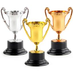 Mini troféu de plástico resistente ao desvanecimento, troféus plásticos chamadores, mini ornamentos de desktop para favores do partido, adereços recompensas - Image 6