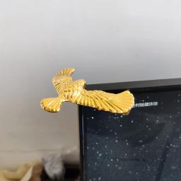 Metal Balancing Bird Science Desk Toy, Gravidade com Pirâmide, Escritório divertido novidade presentes para adultos e crianças, brinquedo de descompressão - Image 3