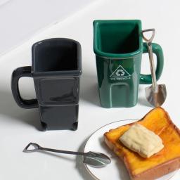 Caneca cerâmica exótica com pá, Verde criativo, Forma de lixo reciclável, Copo de café com leite, Forma quadrada - Image 3