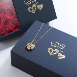 Rosa caixa de presente de quatro folhas grama colar de coração para festa de aniversário dia das mães dia dos namorados presentes de natal namorada - Image 3