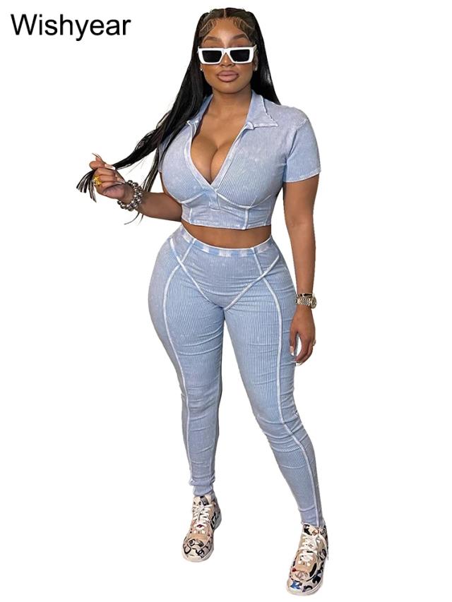 Conjunto Feminino de Roupa de Treino com Leggings e Manga Curta em Cinza - 2 Peças para Verão e Fitness