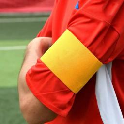 Braçadeira colorida do capitão para a equipe do futebol, emblema da luva do nylon, visibilidade excelente, trem do futebol e futebol - Image 1