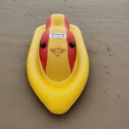 Brinquedos infláveis motorizados elétricos do barco do flutuador da associação de esqui do jato com longa resistência - Image 3