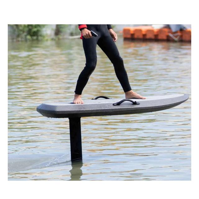 Prancha Elétrica Eco com Controle Remoto e Motor a Jato para Surf e Hydrofoil