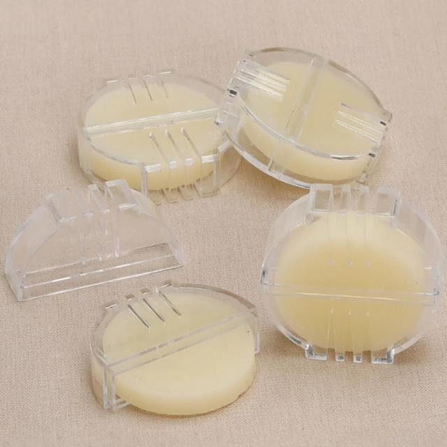 Cera de Abelha com Suporte para Reforço da Linha Vermelha em Costura e Estofamento
