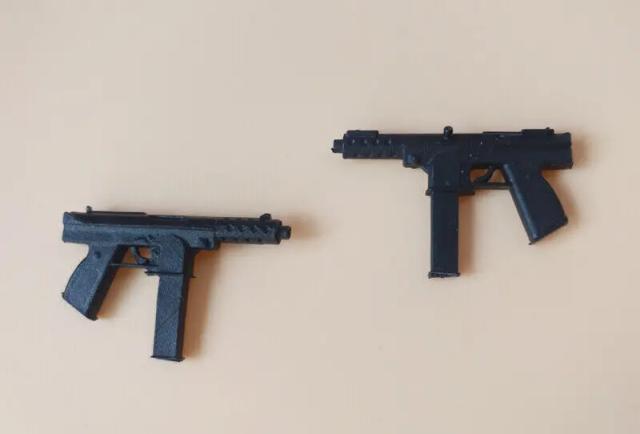 Metralhadoras Tec-9 em Miniatura 1/12: Conjunto de Bonecas e Figuras 6 Modelos Exclusivos