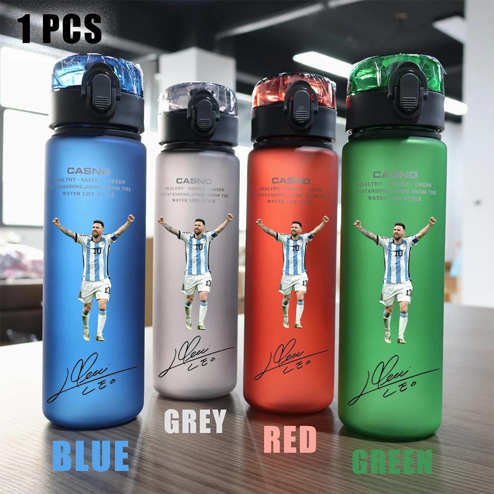 Copo de água esportivo plástico portátil, 560ml, estrela do futebol, vermelho, verde, azul, preto, acampamento ao ar livre, viagem, presente - Image 1