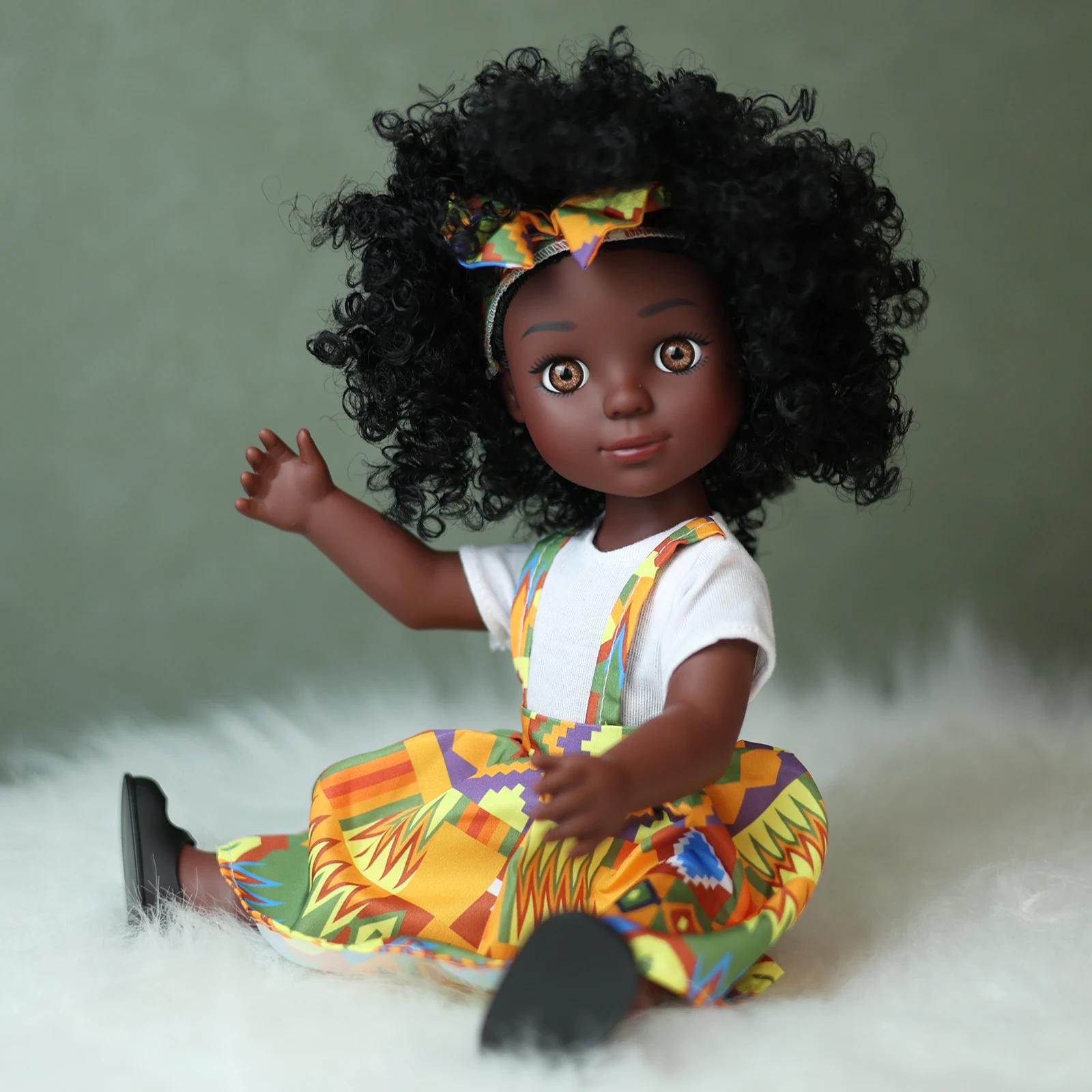 Boneca preta africana americana de uma peça de 14 polegadas com cabelo cacheado – presente perfeito para meninas no aniversário – conjunto completo incluído - Image 1