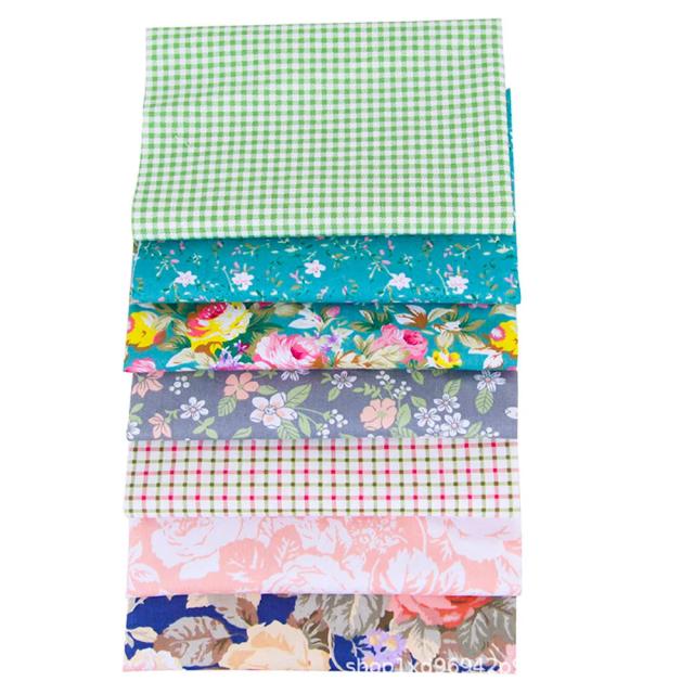 Tecido de Algodão Sortido para Costura em Cores Vibrantes - Pacote de 7 Fat Quarters de 25x25cm para DIY e Artesanato em Patchwork