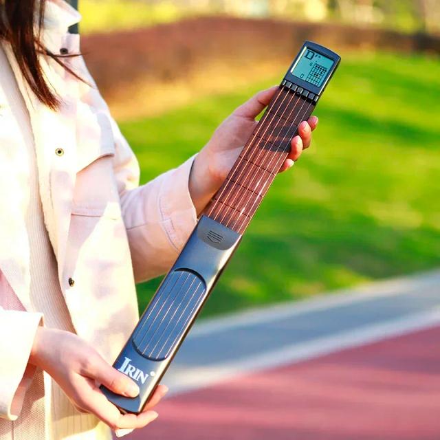 Treinador Portátil de Acordes para Guitarra de 6 Cordas - Ferramenta Essencial para Praticantes Iniciantes