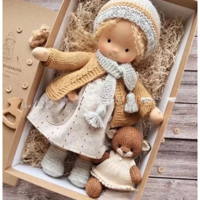Boneca Waldorf Artesanal Algodão Macio 30cm Presente Ideal