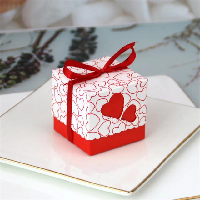 Caixas Decorativas de Doces com Fita para Natal, Aniversários e Casamentos - Ideal para Presentes e Lembranças em Atacado