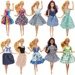 Novo conjunto completo de boneca de menina de 30cm, boneca de articulações de 11.5 polegadas com saia de arco-íris da moda, brinquedos para meninas - Image 1