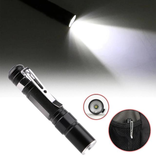 Mini lanterna LED impermeável com clip para acampamento e pesca, multifuncional com zoom e bateria para emergência