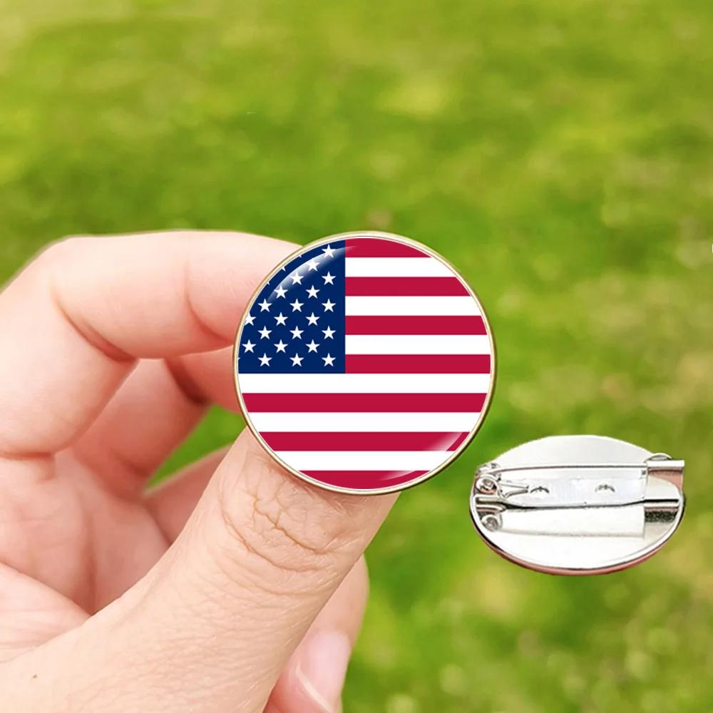 Alfinetes de lapela com impressão da bandeira dos EUA, Save America Again, broches de vidro para homens e mulheres, acessórios para bolsas, engraçados, 2024 - Image 1