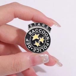 Esmalte broches de estrelas e resgate guaxinim, departamento de polícia, jogo de filmes, aterrorizante, lapela emblemas, presente jóias para fãs e amigos - Image 5