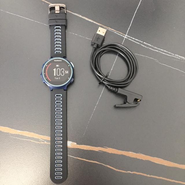 Relógio Multisport Garmin Forerunner 735XT - Smart Running e Ciclismo, 95% Novo, em Português com Banda USB