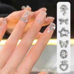 Shiny Nail Charms para Decorações Nail Art, Strass 3D, Star, Butterfly, Shaped Nail Dicas, DIY Acessórios, Prata, Ouro, Metal, Shiny, 1Pc - Image 1