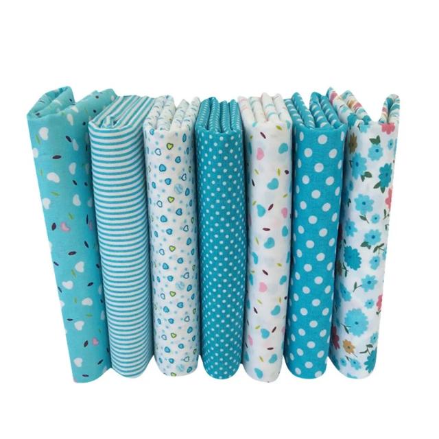 Pacote com 7 Retalhos de Tecido de Algodão 25x25cm para Artesanato, Patchwork e Costura de Roupas, Sacs e Colchas