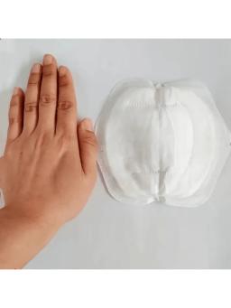 Almofadas descartáveis para fraldas para cães à prova de vazamento, alta absorção, fraldas para filhotes, calças para cães machos e fêmeas, 30 unidades por pacote - Image 4
