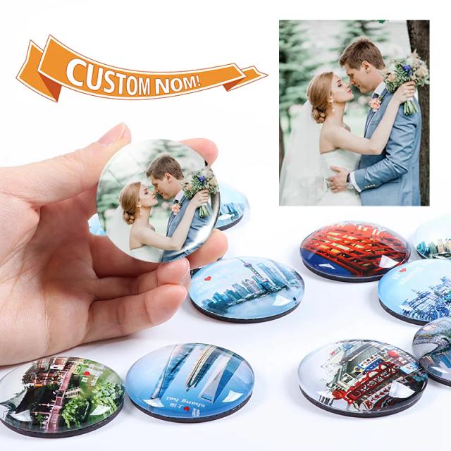 Ímã de Geladeira Personalizado com Foto em Cúpula de Vidro - Adesivos Exclusivos para Decoração e Lembranças Especiais