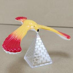 Equilíbrio Bird Gravity Bird com Pyramid Combination Set, Equilibrando o centro de gravidade do pássaro, Brinquedo físico, Gadget perfeito, Presente - Image 2