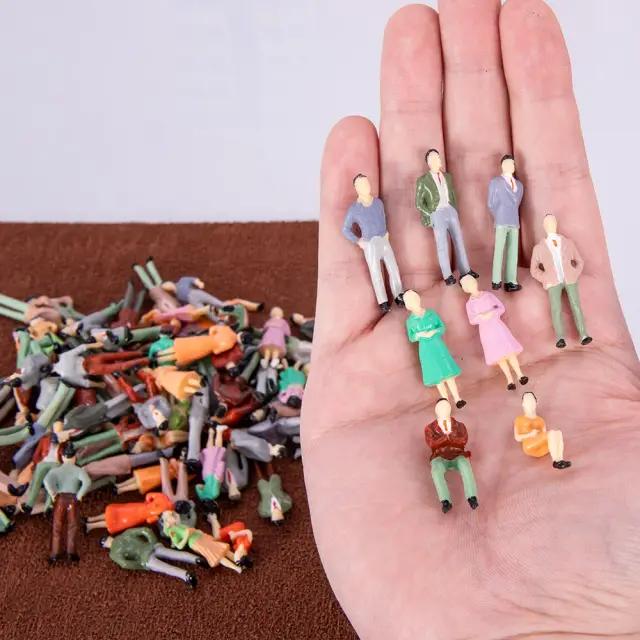 Miniaturas de Pessoas em Escala 1:50 para Dioramas - Acessórios Pintados para Cenas em Diversas Quantidades