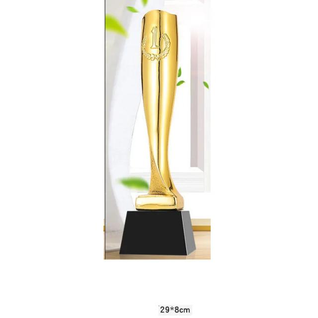 Troféu de Resina Banhado a Ouro com Cristal Inferior - Personalização Criativa para Prêmios, Lembranças e Decoração de Casa