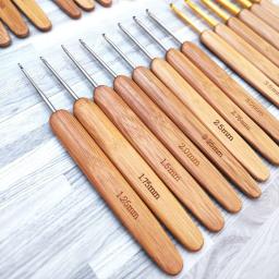 Bambu De Madeira Handle Crochet Ganchos, Agulhas de Tecer Ergonômico, Craft DIY Costura Ferramenta, 0.75mm, 1.0mm, 1.25mm, 1.5mm, 1.75mm, 2.0mm, 2.25mm, 2.5mm, 2,75 milímetros, 3,0 milímetros - Image 1
