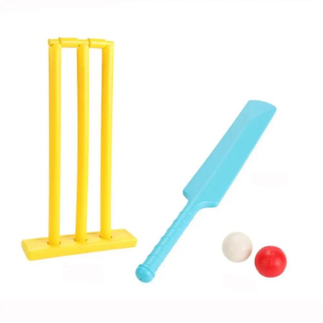 Equipamento Diverte Crianças: Jogo do Grilo, Praia e Croquet em Ação