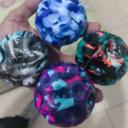 Bola saltitante super elástica em forma de lua, 2 peças para crianças – alívio do estresse interno e externo, brinquedo infantil poroso, divertido e interessante - Image 4